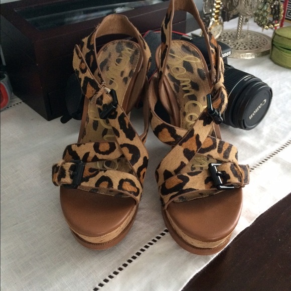 Sam Edelman Josie Leopard Wedges - Picture 2 of 2